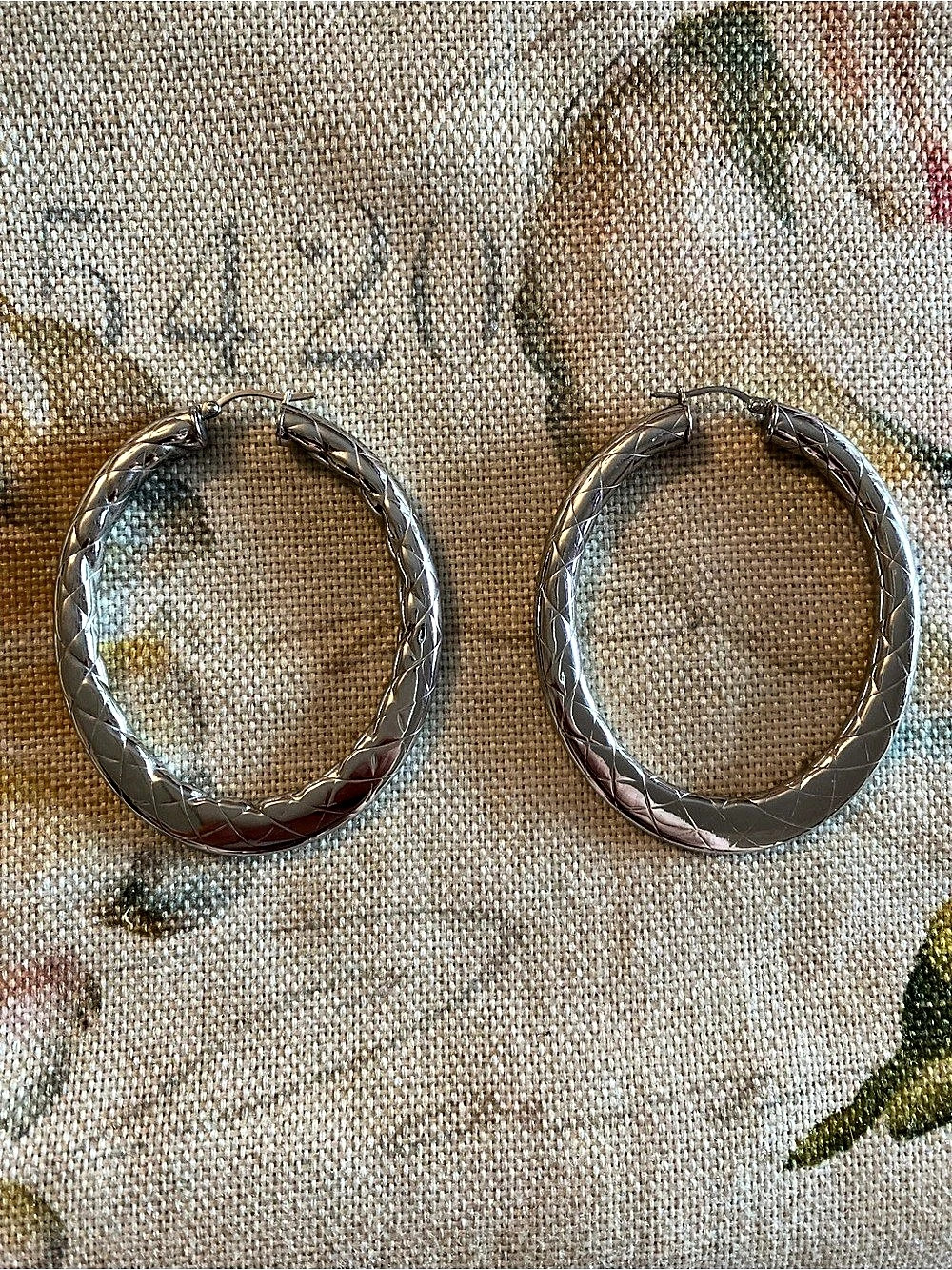 Textured Hoop Earrings in Silver Like New